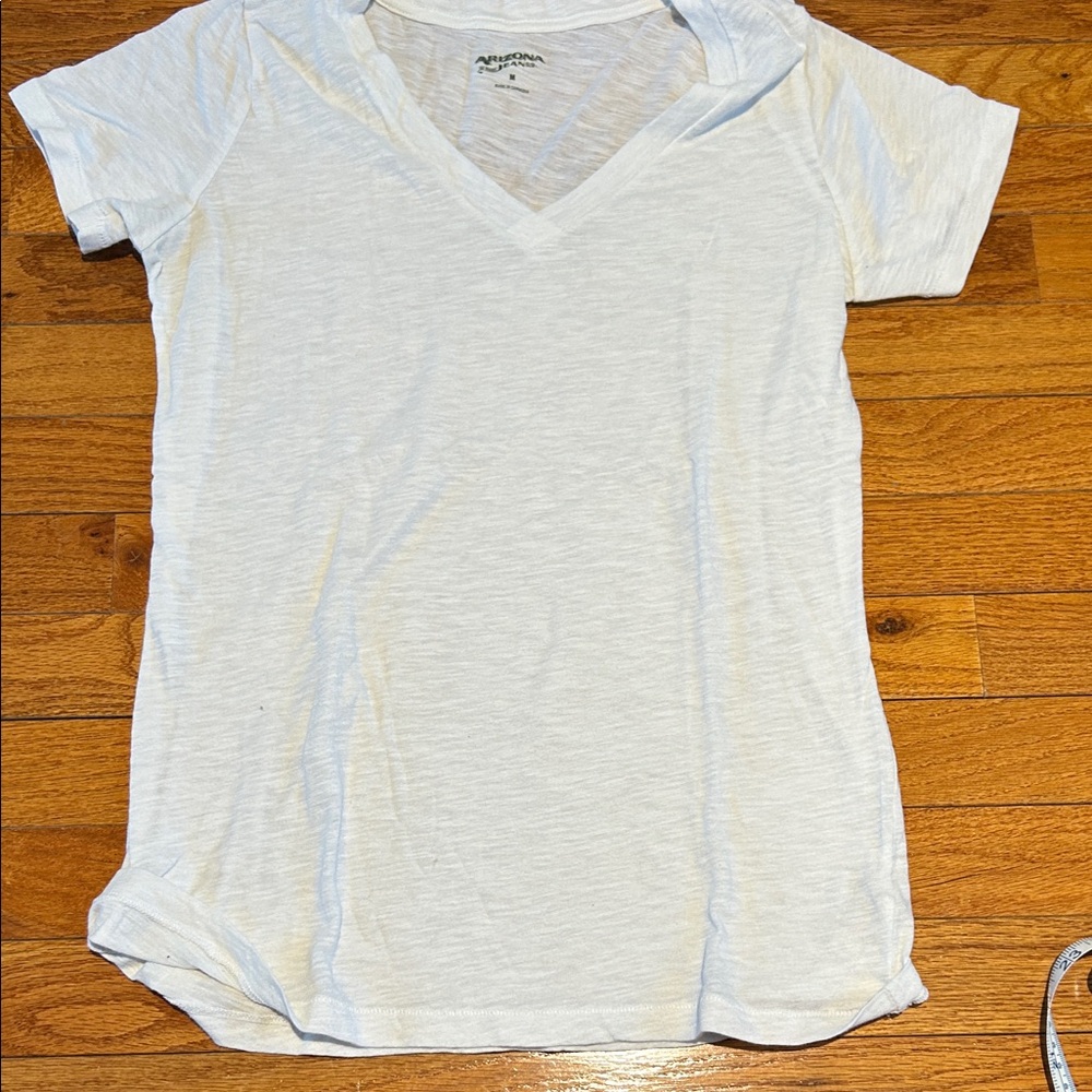 Arizona Jean Company White Short Sleeve Tee - Picture 2 of 4